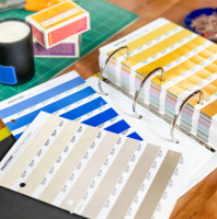 Pantone® Reference Library 8706 Colori